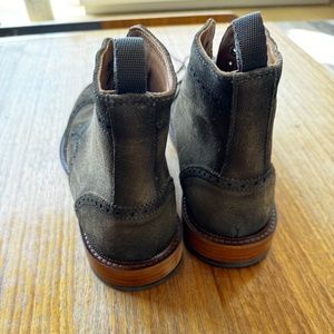 TAFT Mack Boot (Olive Suede)